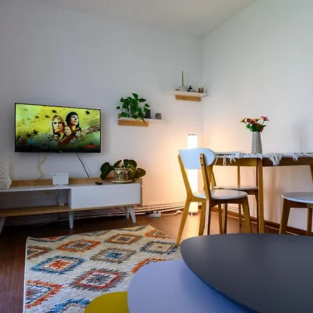 Apartament Corina Cu Parcare Bistrita  Exterior photo
